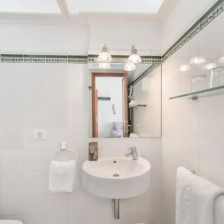 Appartement Playa Delphin 306 *